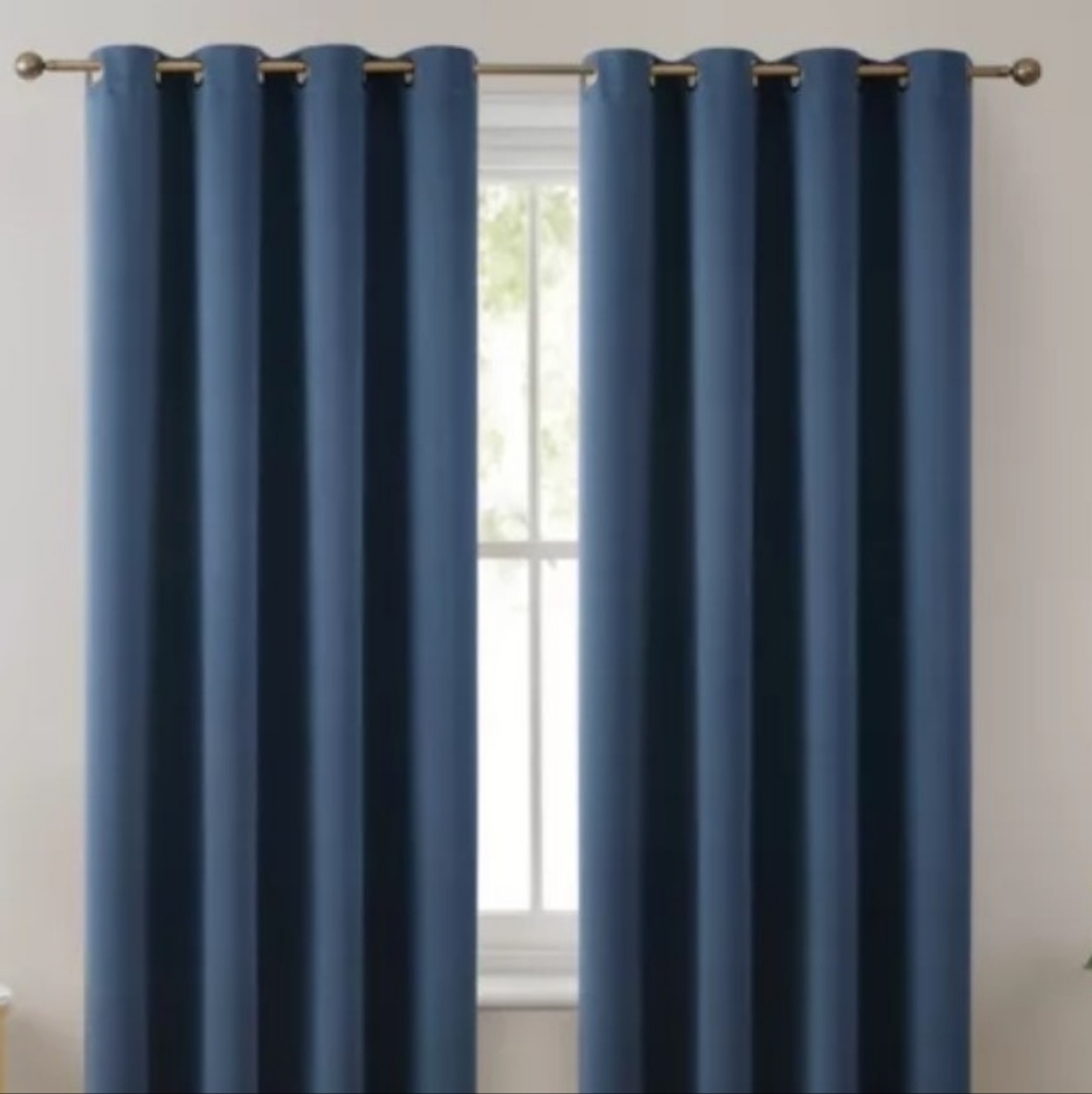 Long  draperies 86" long x 36 1/2" wide 4 panels